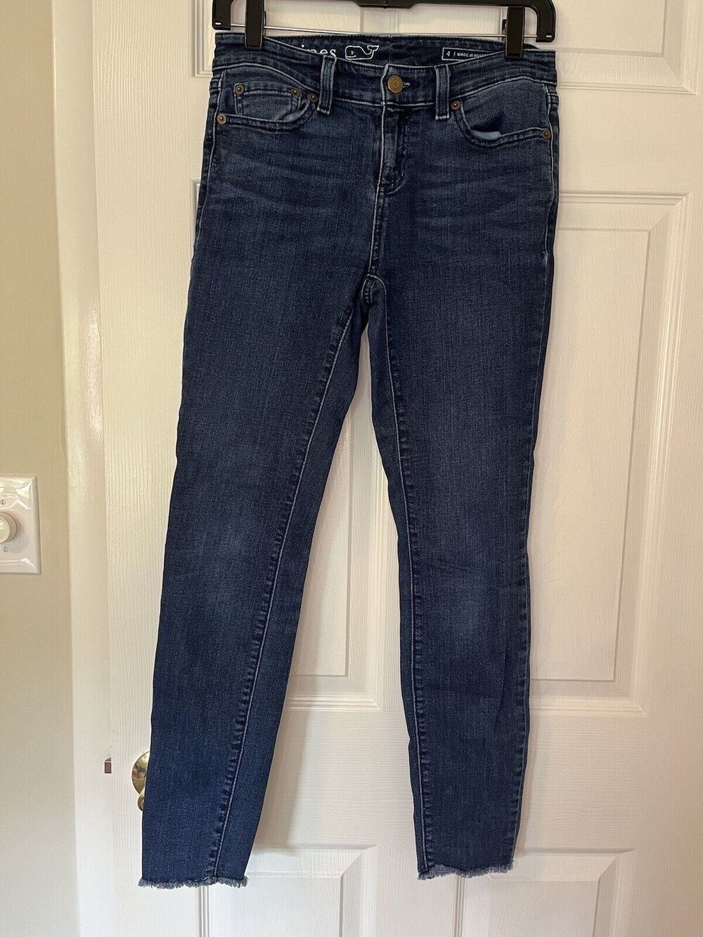 Vineyard Vines Skinny Fringe Jeans- Women 4